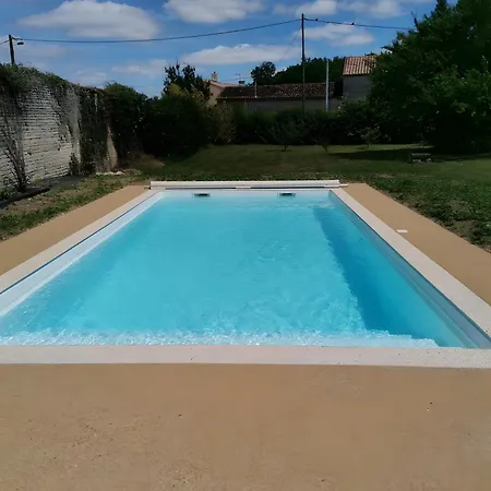 Bed & Breakfast En Charente Maritime Loire-Sur-Nie